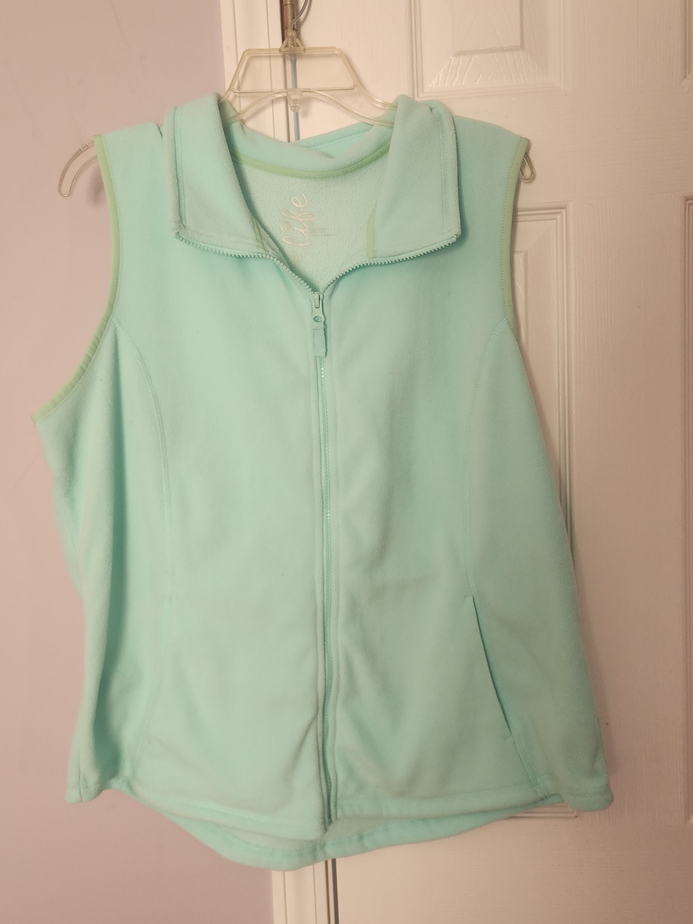 made for life Mint Green Sleeveless Fleece Zip Vest